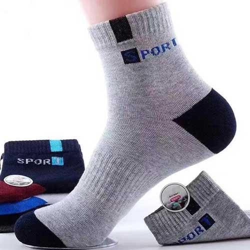 Men's sports socks for autumn and winter